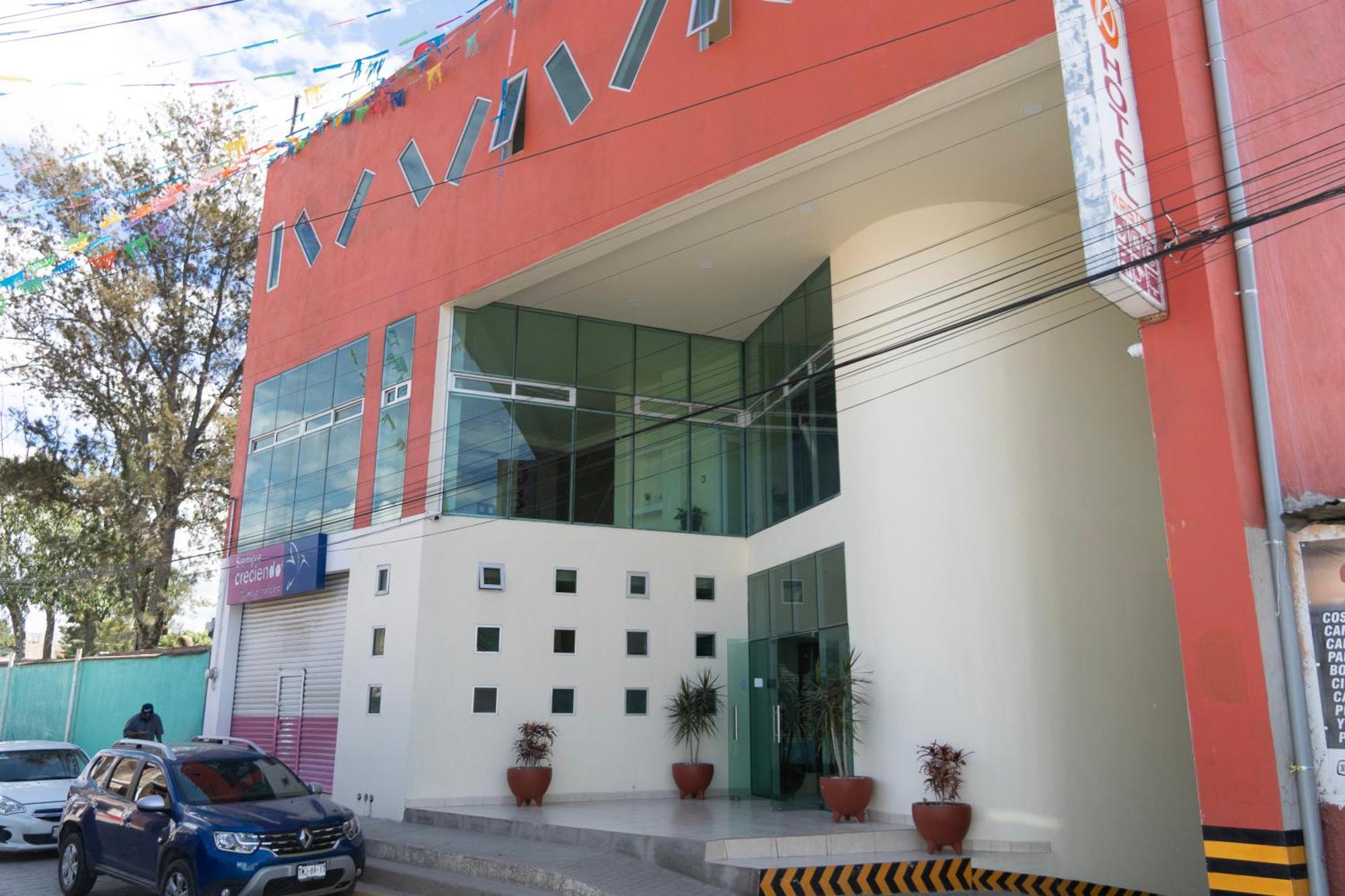 Hotel Kristal Asuncion Nochixtlan Exterior photo